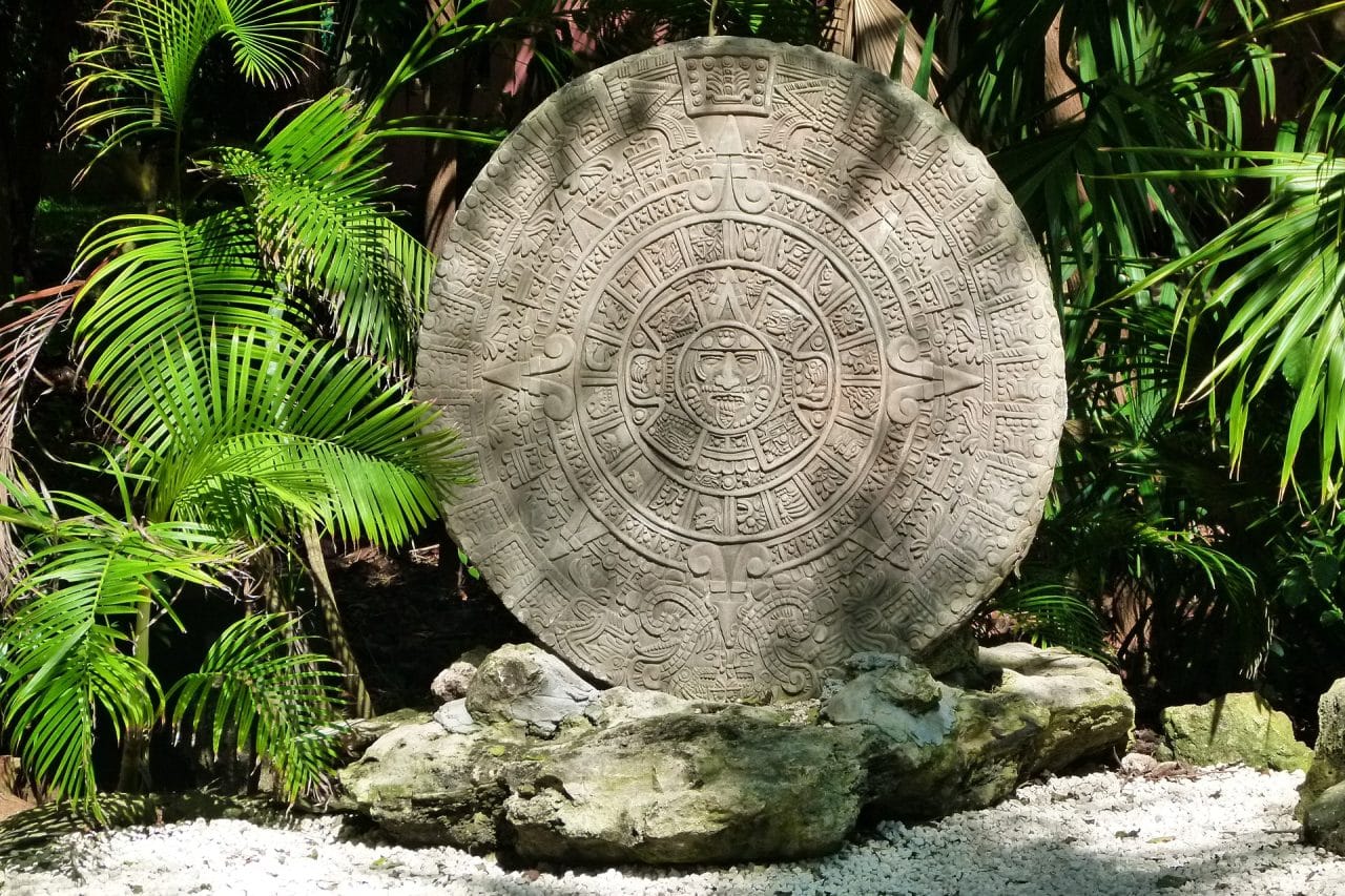 simbologpia azteza