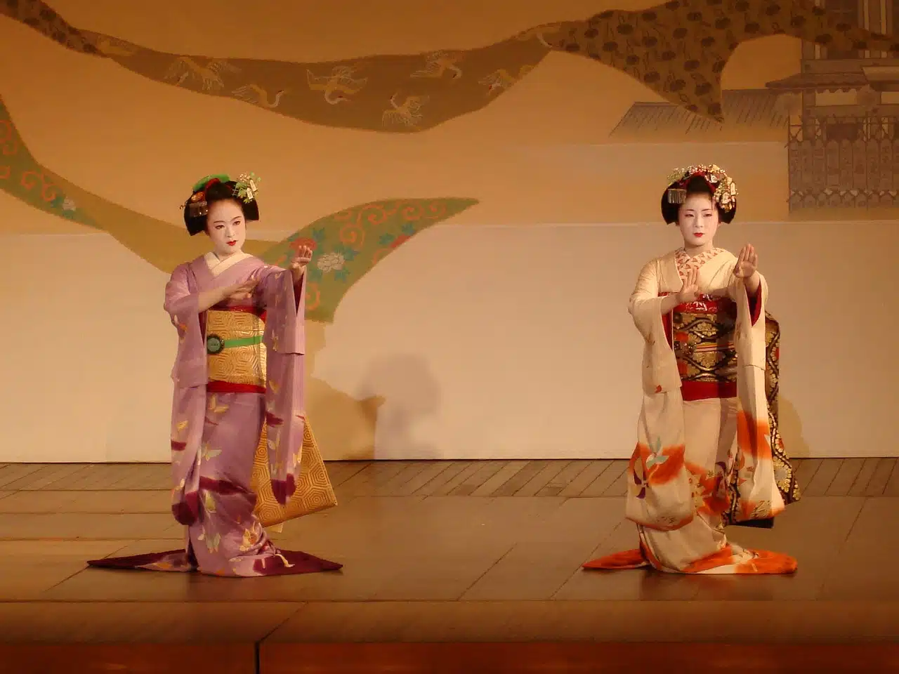 Geishas en el teatro kabuki japonés